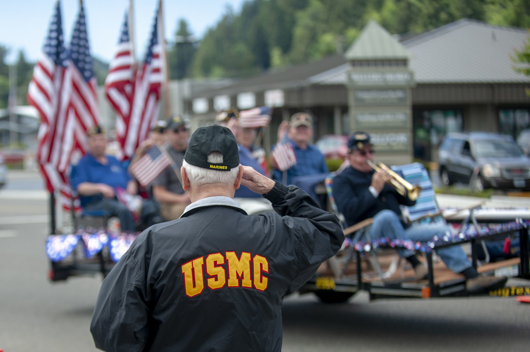 Reedsport Memorial Parade